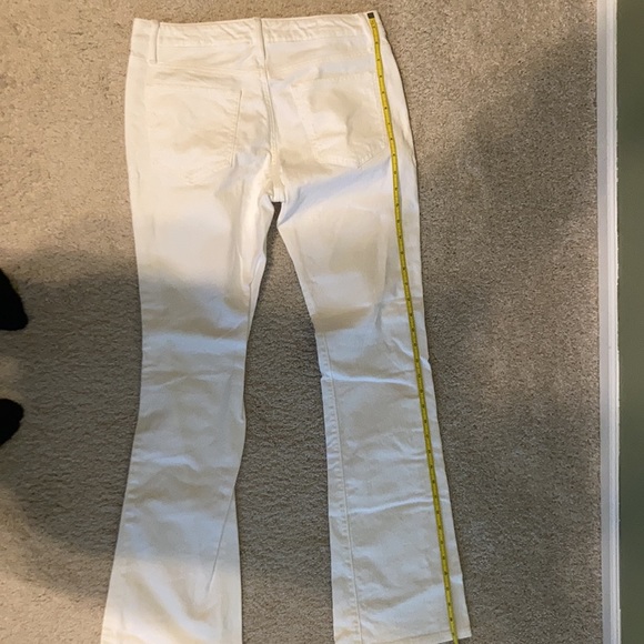 Gap sexy boot 6r white pants. - Picture 5 of 6